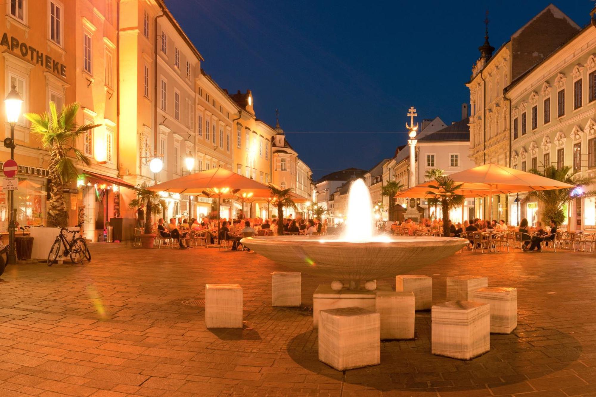 Cityhotel Am Domplatz Self-Checkin Klagenfurt am Woerthersee Екстер'єр фото