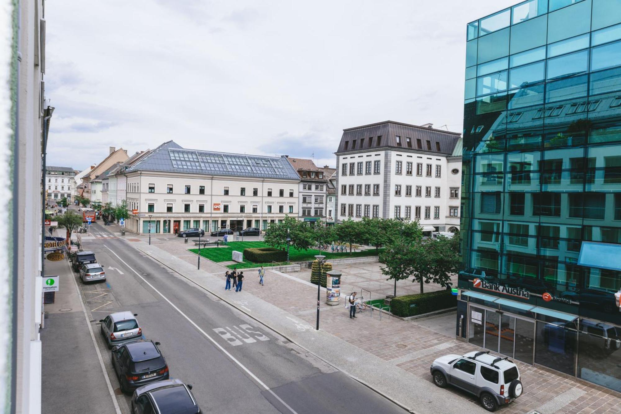 Cityhotel Am Domplatz Self-Checkin Klagenfurt am Woerthersee Екстер'єр фото