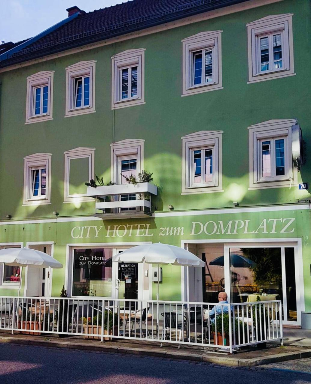 Cityhotel Am Domplatz Self-Checkin Klagenfurt am Woerthersee Екстер'єр фото
